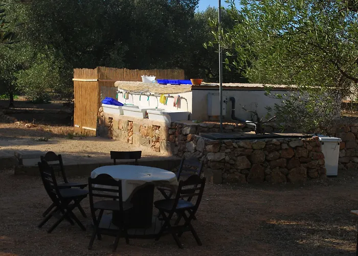 מלון Accampamento Rurale Macaria *